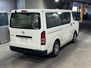 TOYOTA HIACE VAN 2020