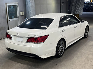 TOYOTA CROWN 2013