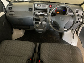 DAIHATSU HIJET VAN 2017