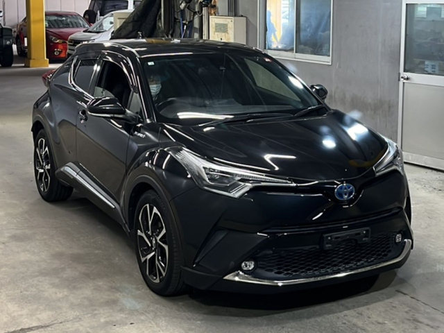 TOYOTA C-HR 2018