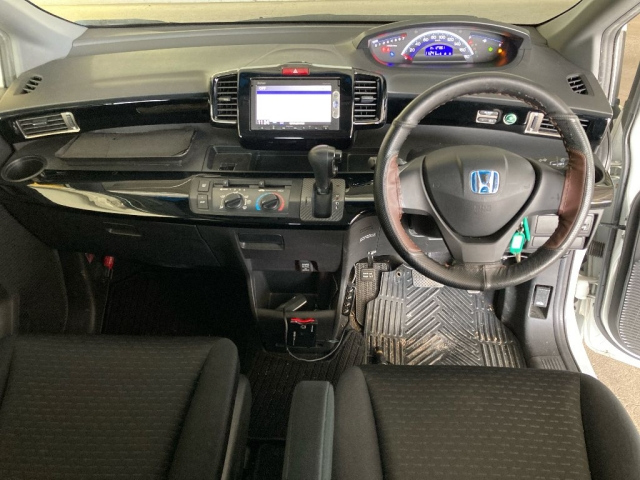 HONDA FREED 2014