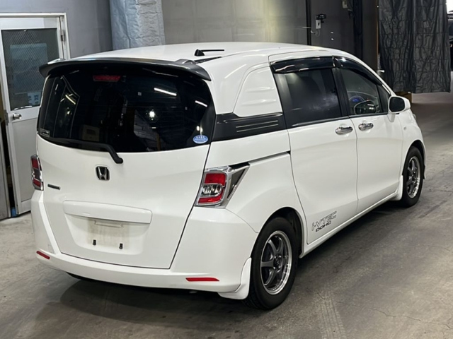 HONDA FREED 2014