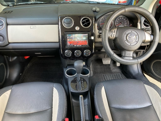 MAZDA VERISA 2013
