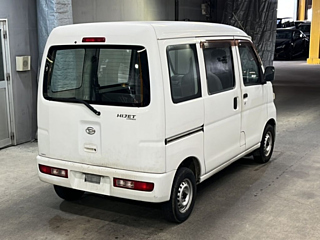 DAIHATSU HIJET VAN 2013