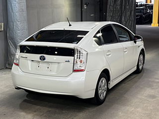 TOYOTA PRIUS 2010