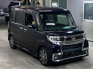 DAIHATSU TANTO 2016