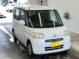 DAIHATSU TANTO 2009