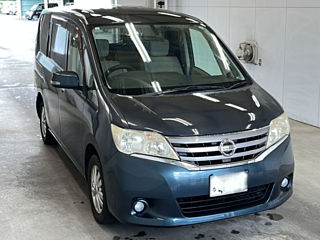 NISSAN SERENA 2011