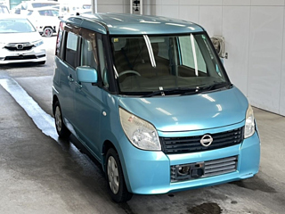 NISSAN ROOX 2012