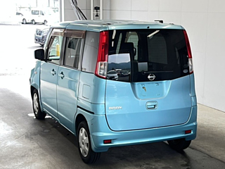NISSAN ROOX 2012