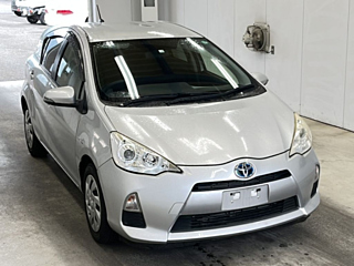 TOYOTA AQUA 2014