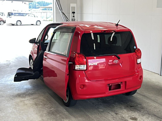 TOYOTA PORTE 2014