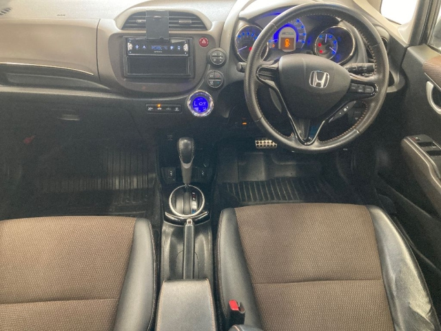 HONDA FIT SHUTTLE 2013