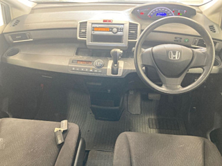 HONDA FREED 2012