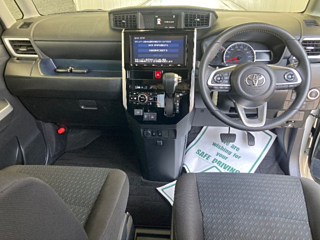 TOYOTA ROOMY 2023
