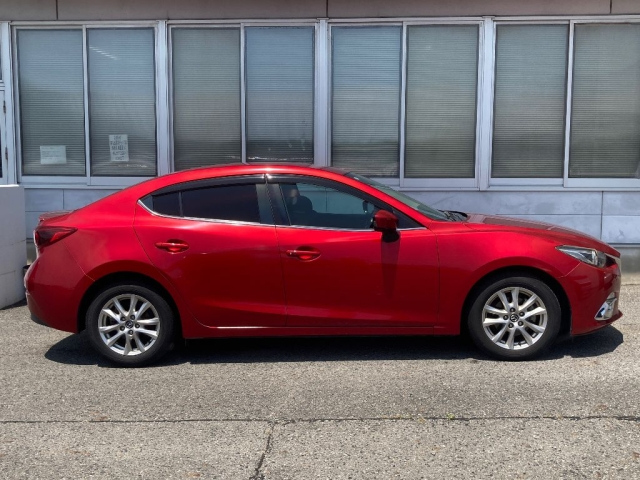 MAZDA AXELA 2015