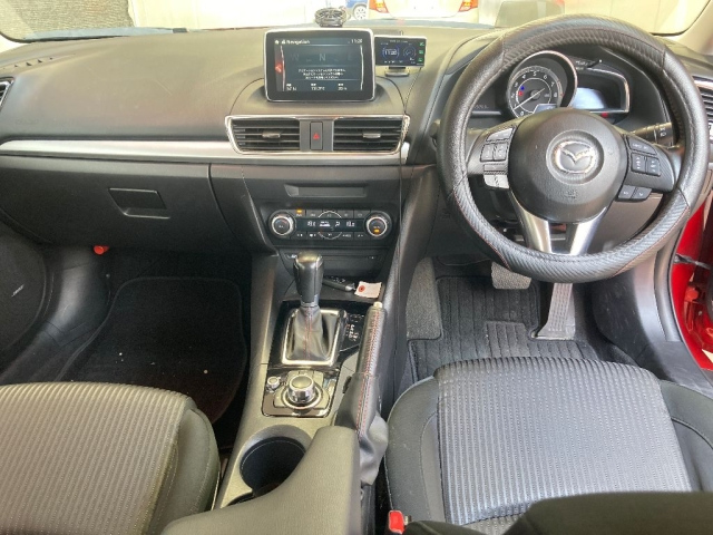 MAZDA AXELA 2015