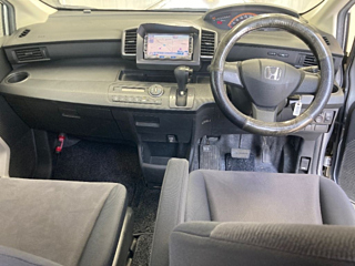 HONDA FREED 2008