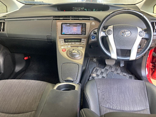 TOYOTA PRIUS 2012