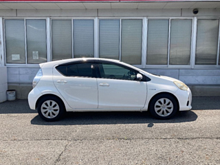 TOYOTA AQUA 2013