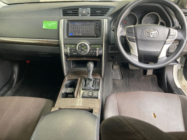 TOYOTA MARK X 2016