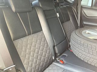 TOYOTA HARRIER 2017