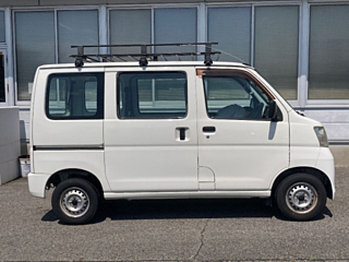 DAIHATSU HIJET VAN 2015