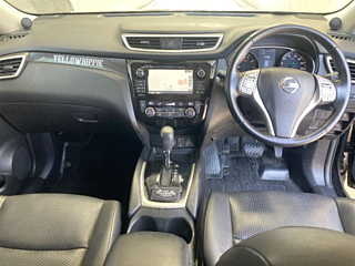 NISSAN X-TRAIL 2015
