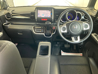 HONDA N BOX 2017