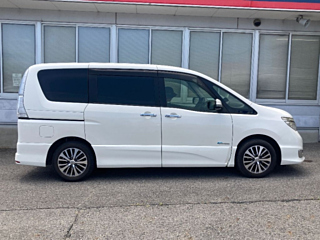 NISSAN SERENA 2015
