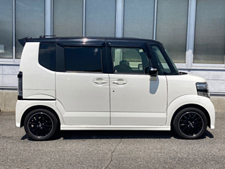 HONDA N BOX 2016