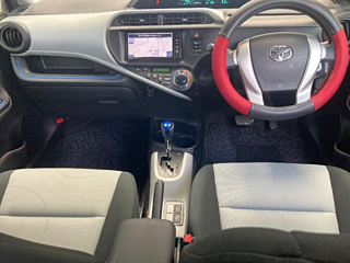 TOYOTA AQUA 2013