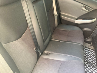 TOYOTA PRIUS 2011