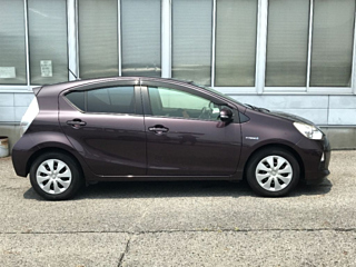 TOYOTA AQUA 2014