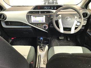 TOYOTA AQUA 2014