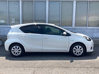 TOYOTA AQUA 2014
