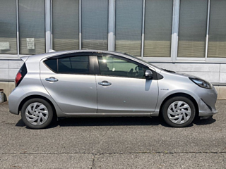 TOYOTA AQUA 2018
