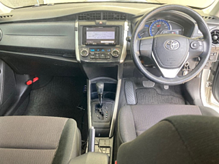 TOYOTA COROLLA FIELDER 2019