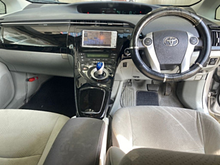 TOYOTA PRIUS 2011