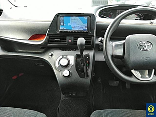 TOYOTA SIENTA 2020