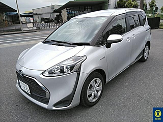 TOYOTA SIENTA 2020