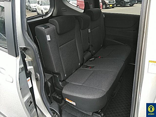 TOYOTA SIENTA 2020