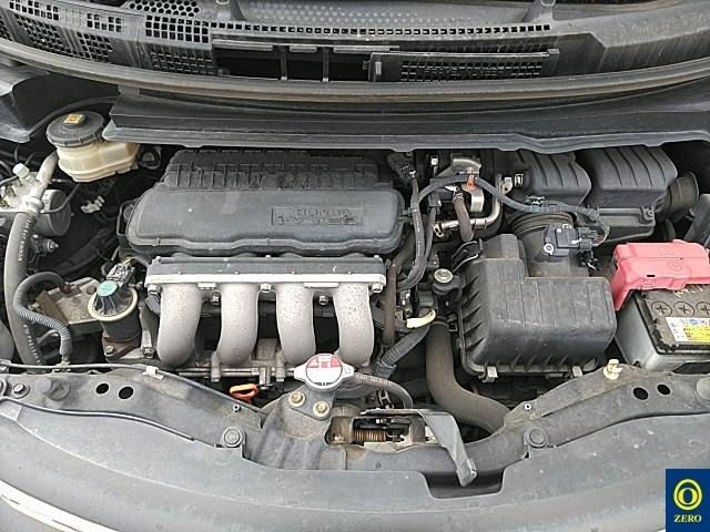 HONDA FREED 2010