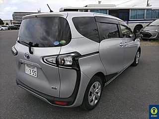 TOYOTA SIENTA 2020