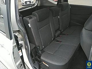 TOYOTA SIENTA 2020