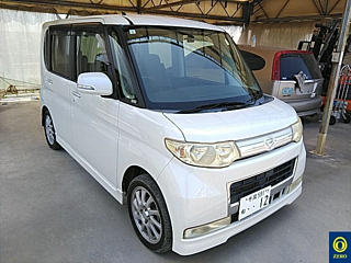 DAIHATSU TANTO 2009