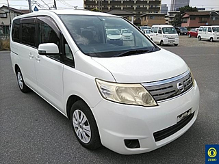 NISSAN SERENA 2010