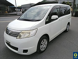 NISSAN SERENA 2010