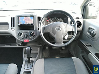 NISSAN AD 2013