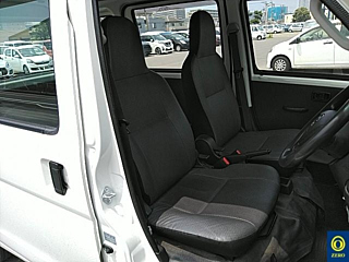 DAIHATSU HIJET VAN 2019